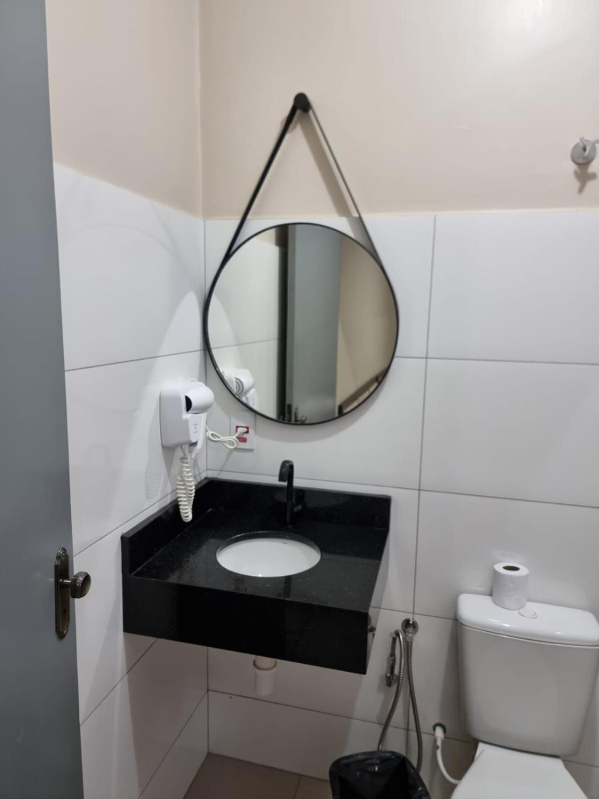 Hotel Itatiaia Tangará da Serra Buitenkant foto