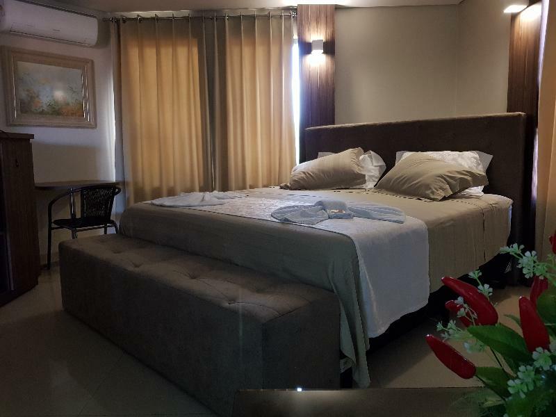 Hotel Itatiaia Tangará da Serra Buitenkant foto